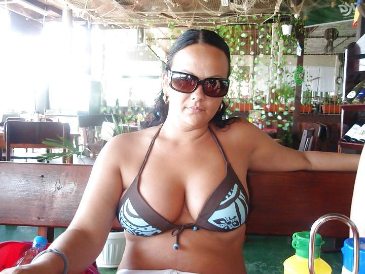 25P Bitch with big tits
