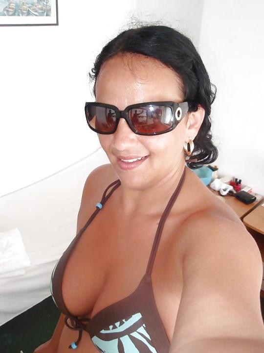 25P Bitch with big tits