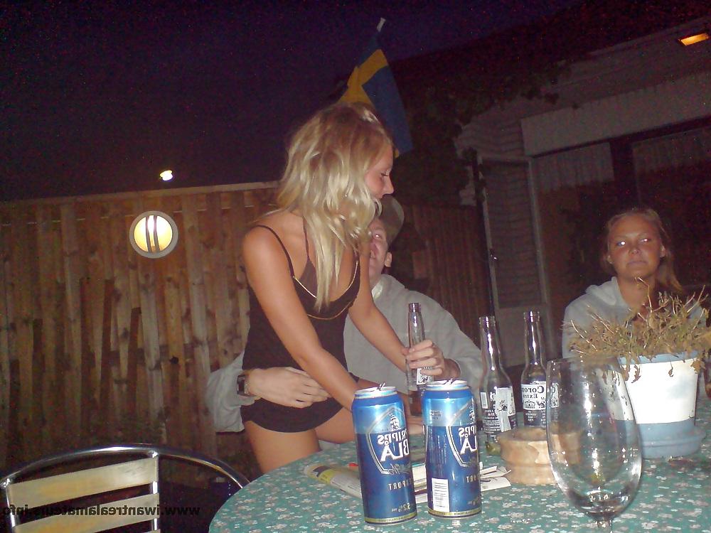 24P Real Amateur Set: Fun at Lake