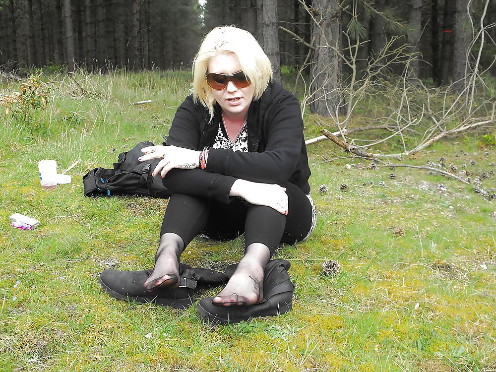 25P Nylon feet 57