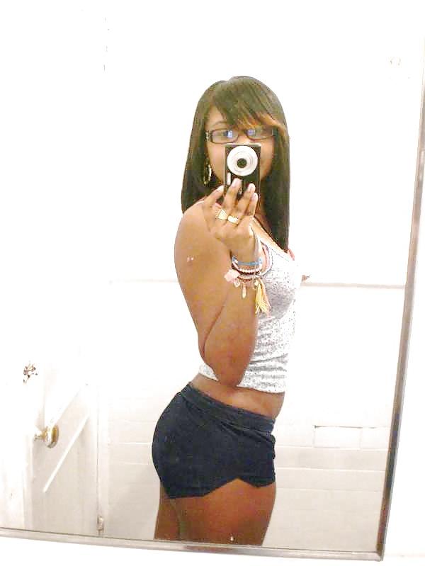 13P Cute Latina With Ass Wearing Glasses 