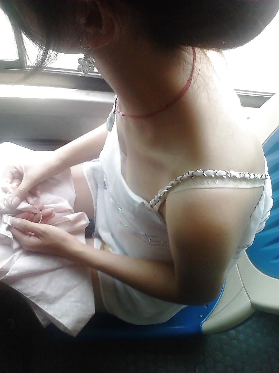 11P Pretty chinese girl in public