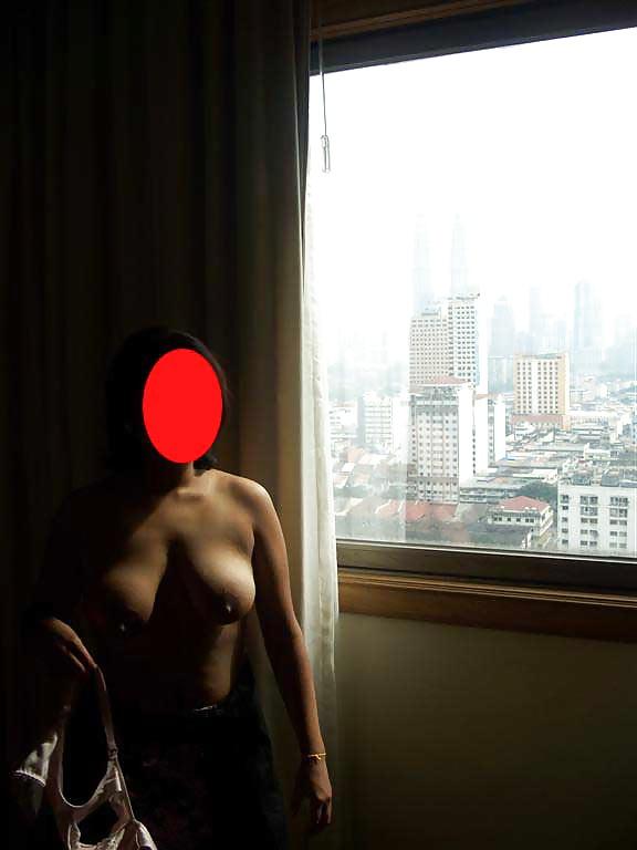 25P Malaysian & Singapore Beautiful Bitch