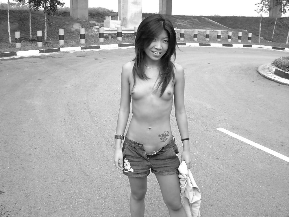 25P Malaysian & Singapore Beautiful Bitch