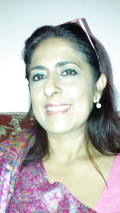 25P MRS SANGEETA hot bitch indian milf