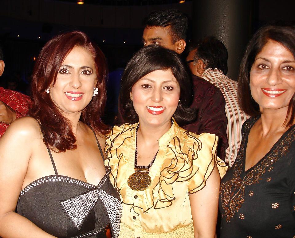 25P MRS SANGEETA hot bitch indian milf
