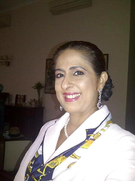 25P MRS SANGEETA hot bitch indian milf
