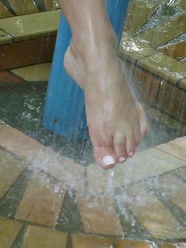 25P Amateur feet 2   (zecaixinha)