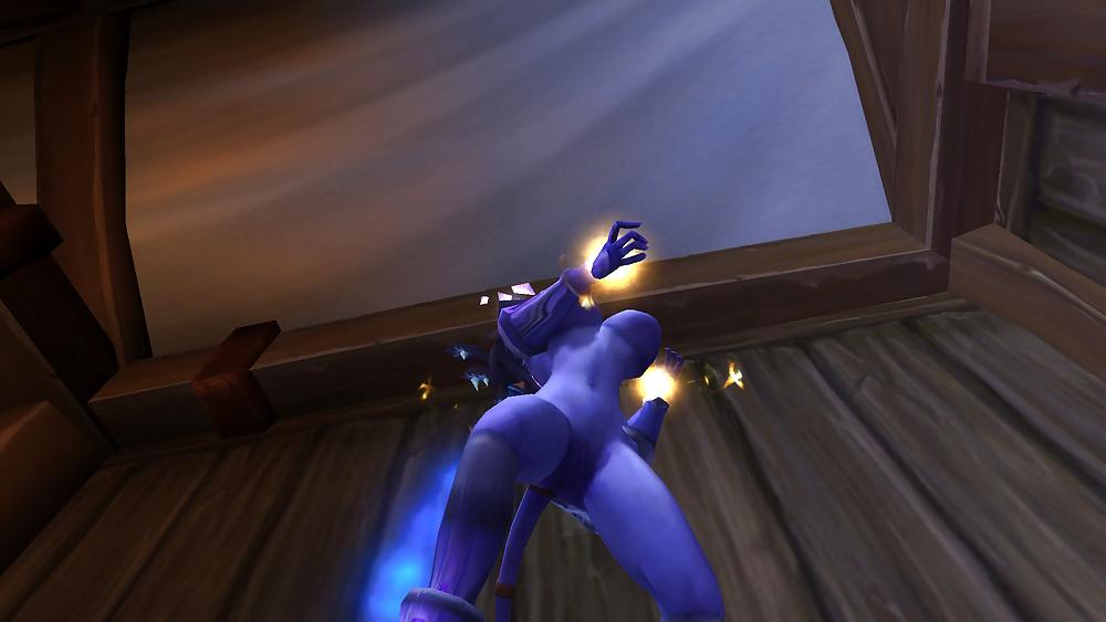 25P My sexy female draenei