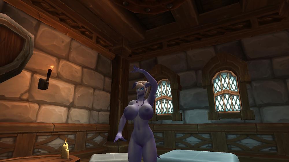 25P My sexy female draenei