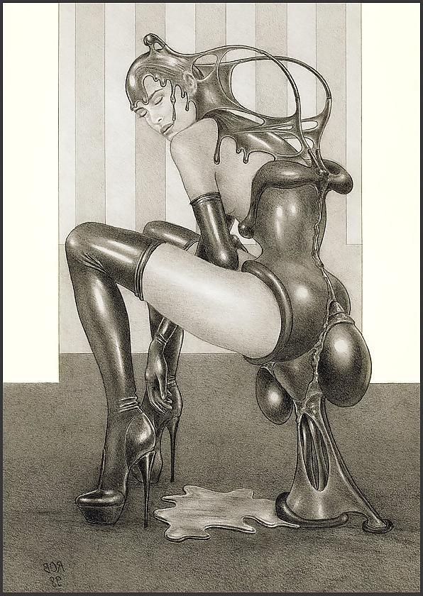 25P Bizarre B&W Latex Art