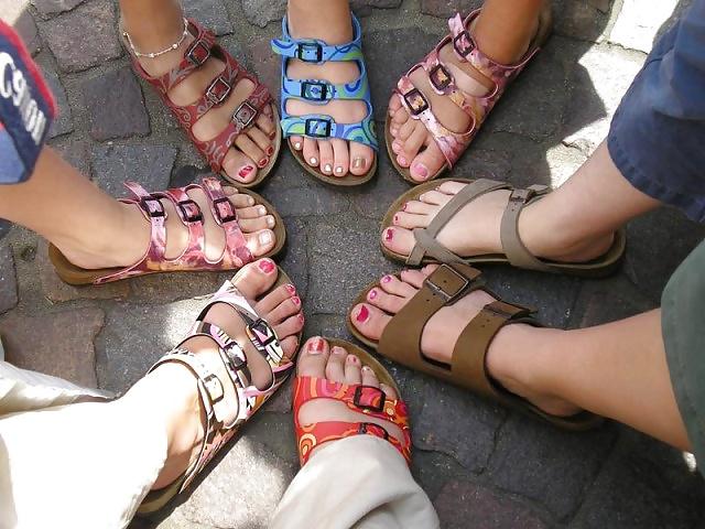 25P Birkenstock shoes n feet 9