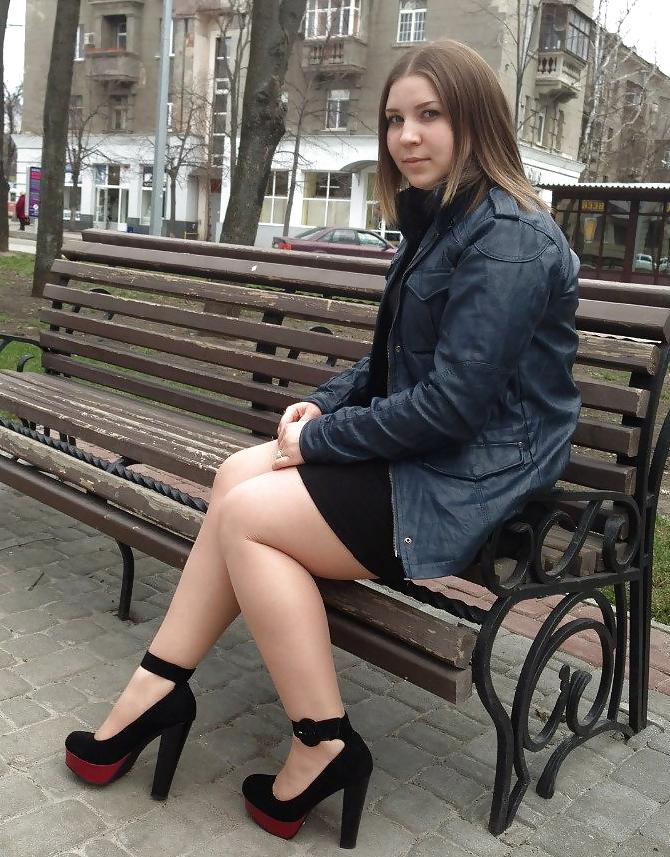 7P Curvy babe Anna