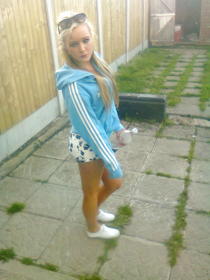 25P British Chav Traveler slut