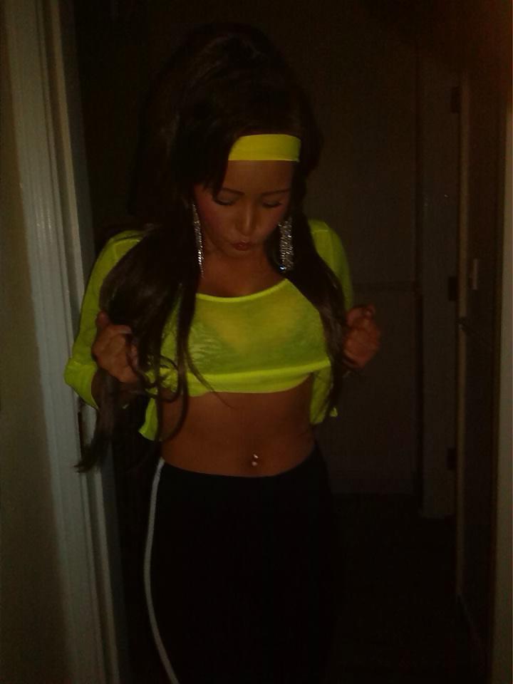 25P British Chav Traveler slut