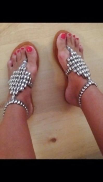 20P Digitalism24 sexy feet and shoes 6