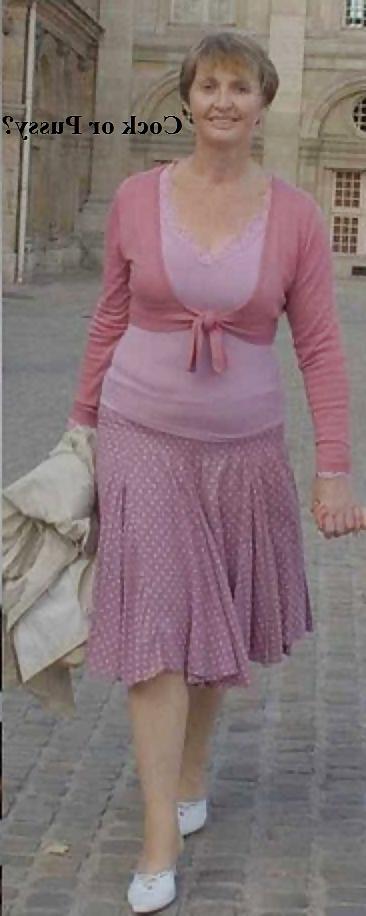 25P Dressed, Undressed Female or Shemale Cock or Pussy? 01 