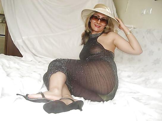 25P Irany MILFS