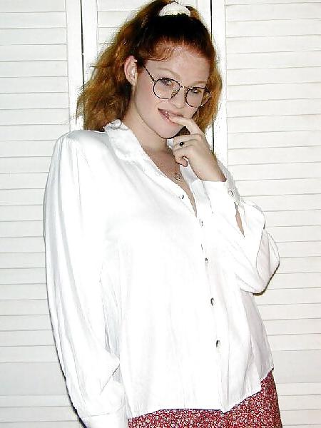 25P Redhead amateur sexy feet