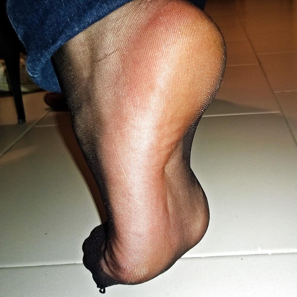 8P Nylon feet and legs
