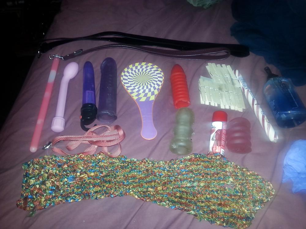 4P My sex toys yea ik its not much