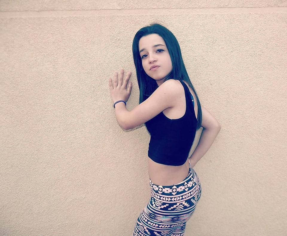 17P Sexy cute teen.