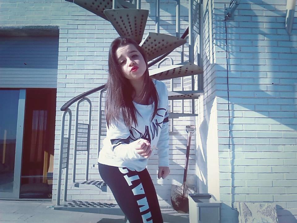 17P Sexy cute teen.