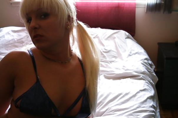 25P Wrestling Female 'L' (Non Nude)