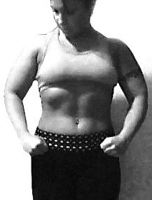 25P Wrestling Female 'L' (Non Nude)