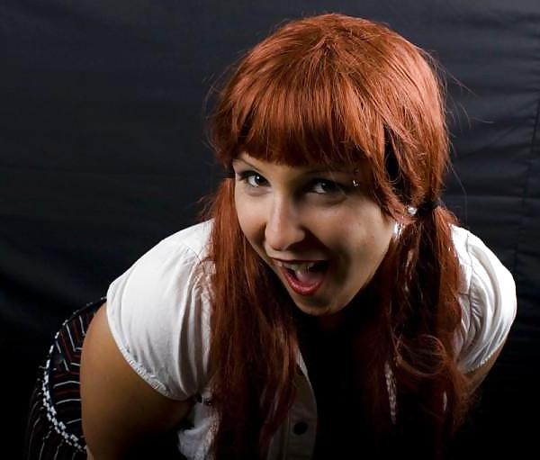 25P Wrestling Female 'L' (Non Nude)