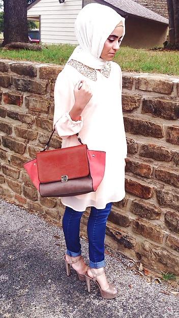 25P Hijabis-leave your nasty comments
