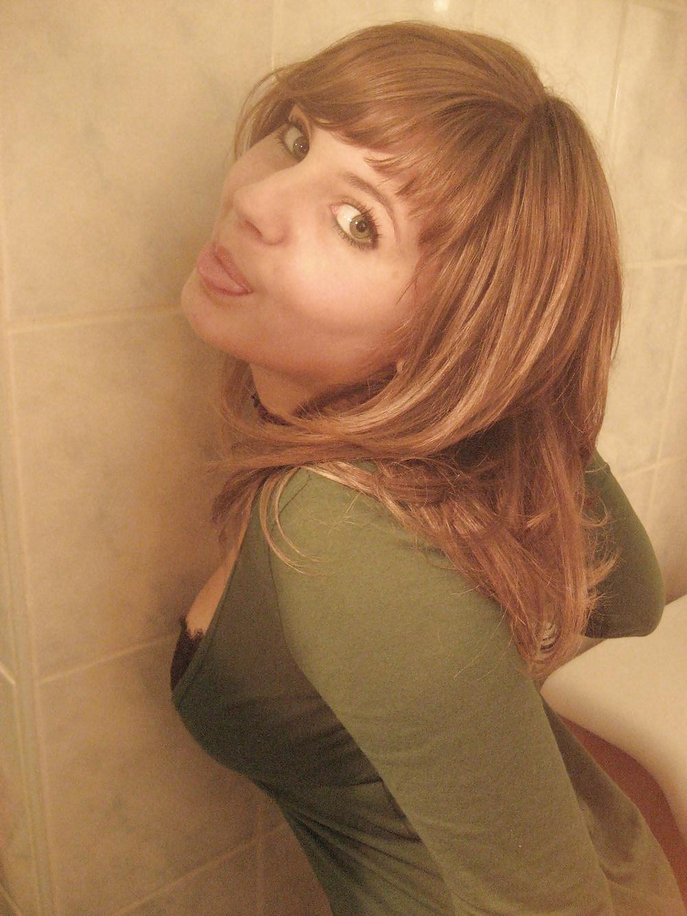 25P Cute teen with big tits