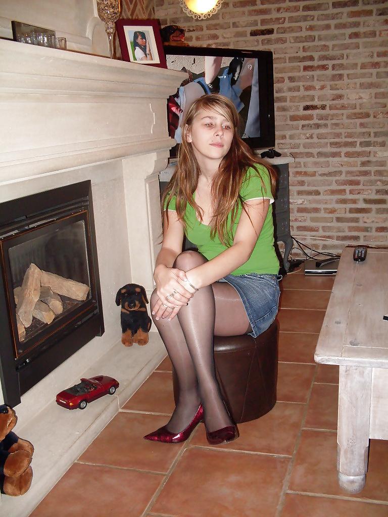20P Pantyhose Foot Goddess 1