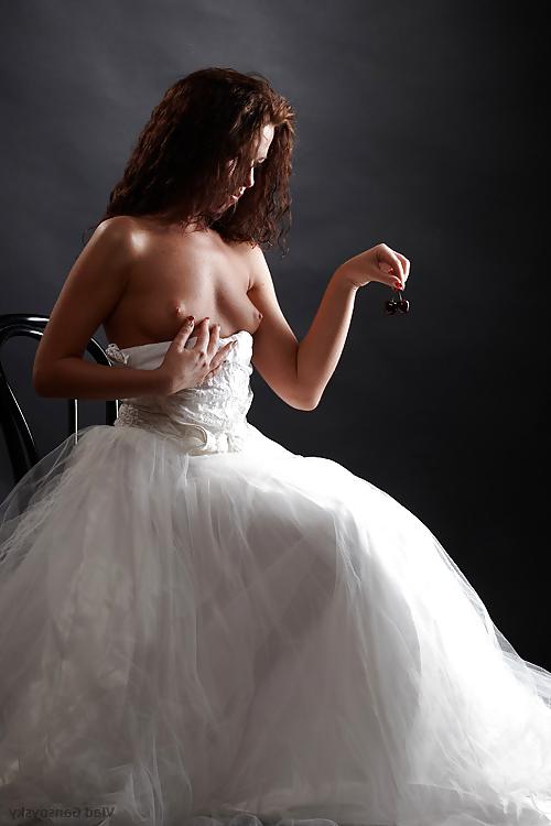 25P Beautiful Bride
