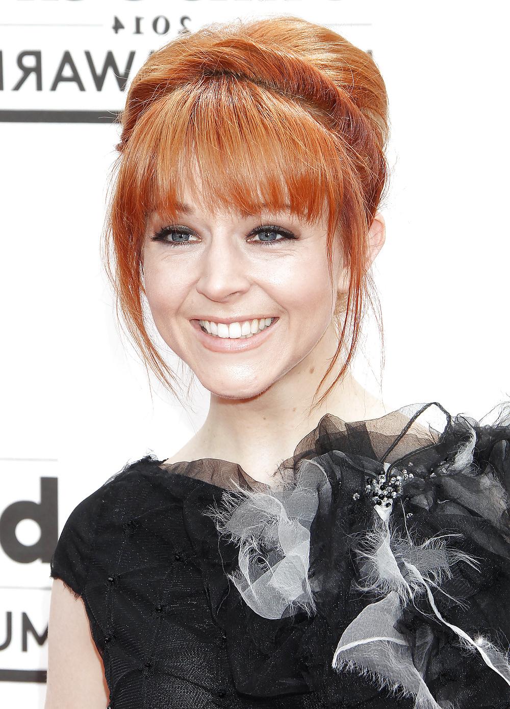 25P Lindsey Stirling 2014 Billboard Music Awards