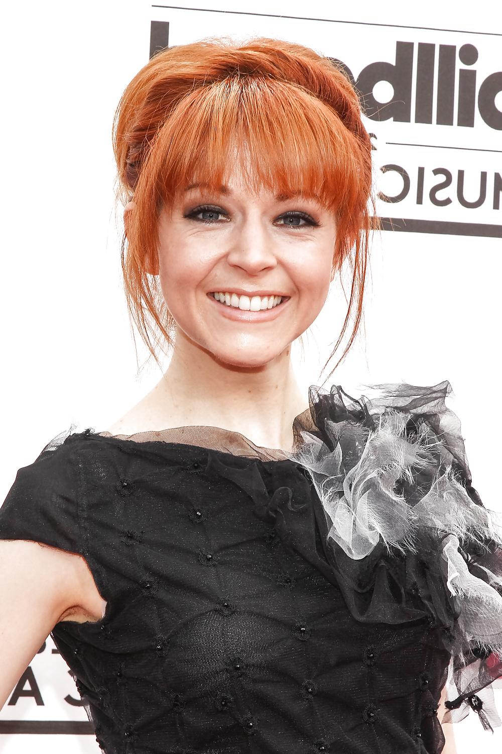 25P Lindsey Stirling 2014 Billboard Music Awards