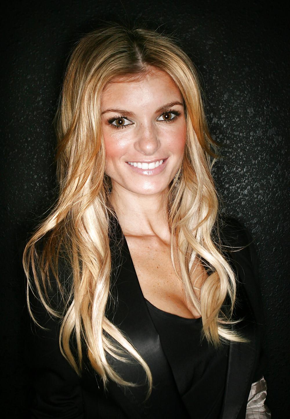 25P Marisa Miller-Blonde Goddess