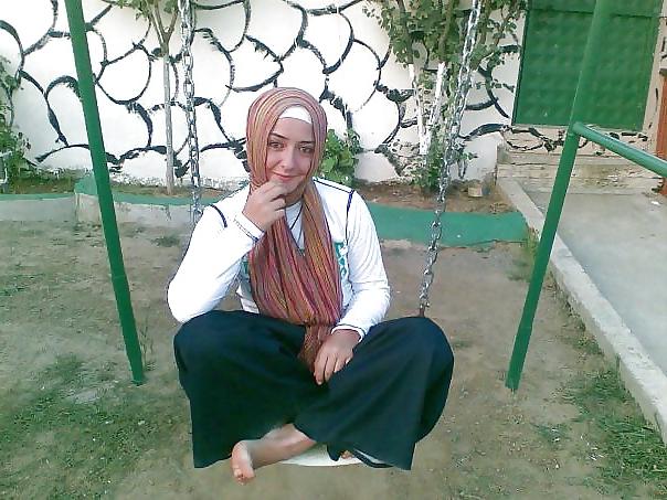 6P Turkish Hijab Feet