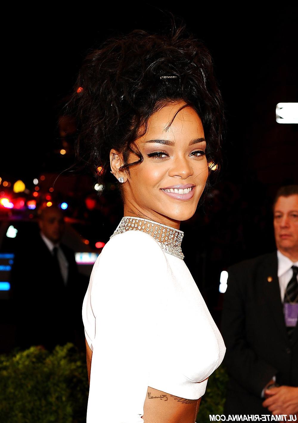 18P Goddess Rihanna