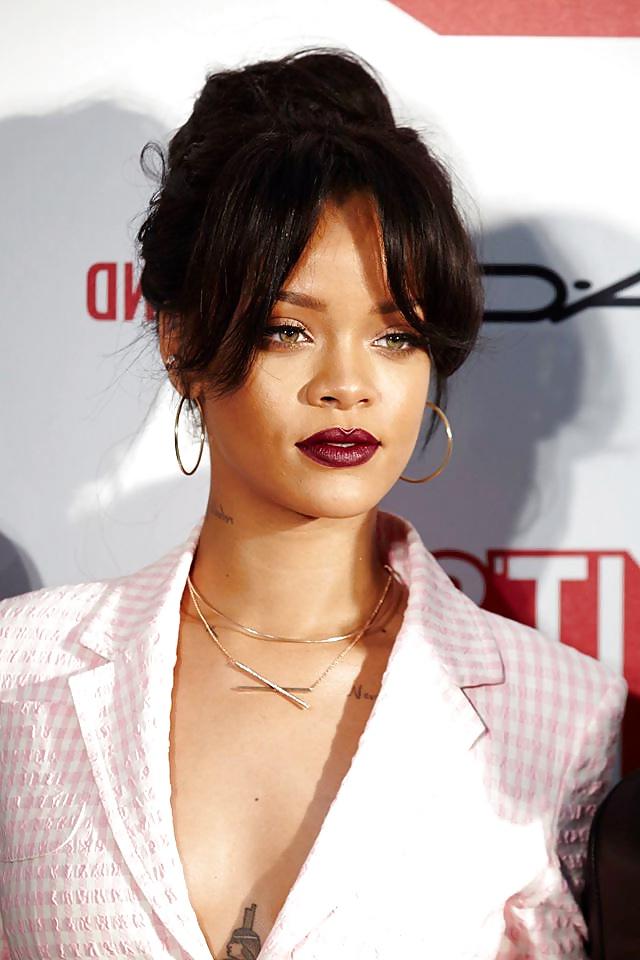 18P Goddess Rihanna