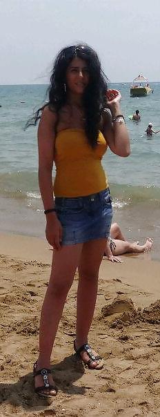 25P TURKISH 'MUSLIM' SLUT FOR BBC