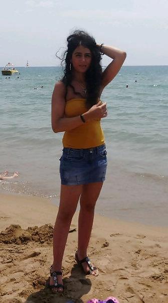 25P TURKISH 'MUSLIM' SLUT FOR BBC