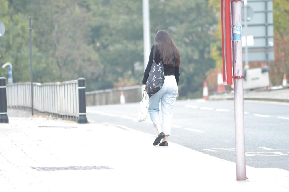 4P Chinese in Jeans
