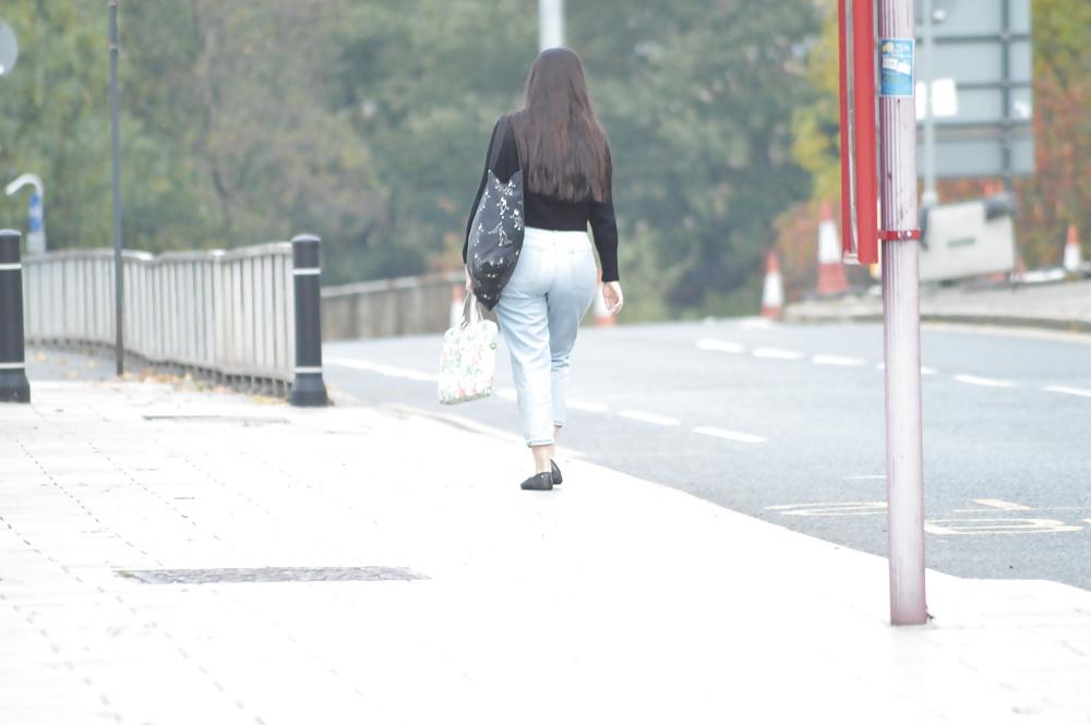 4P Chinese in Jeans