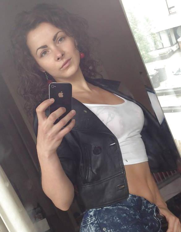25P RUSSIAN SLUT THAT LOVES BBC