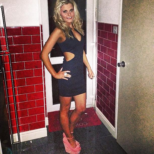 24P Nasty Blonde Spectacular Slut