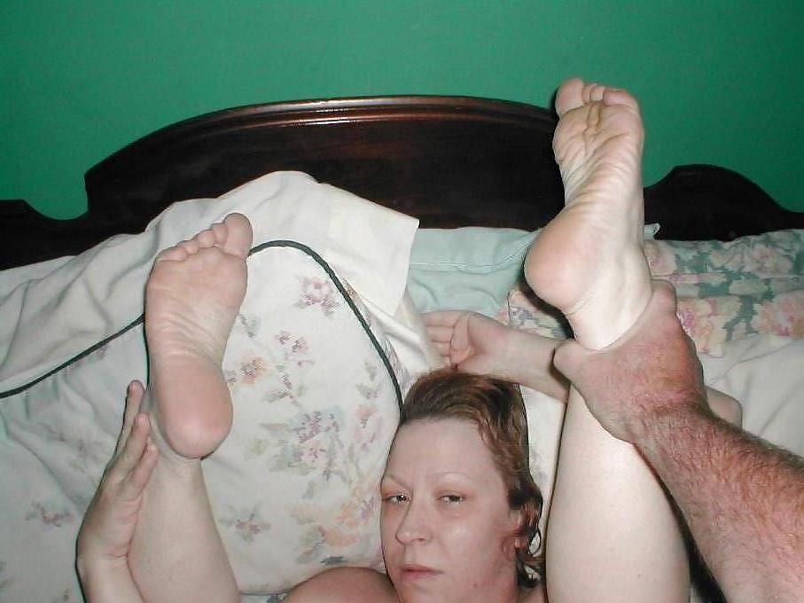 17P Wife's Pussy Feet and Legs Spread