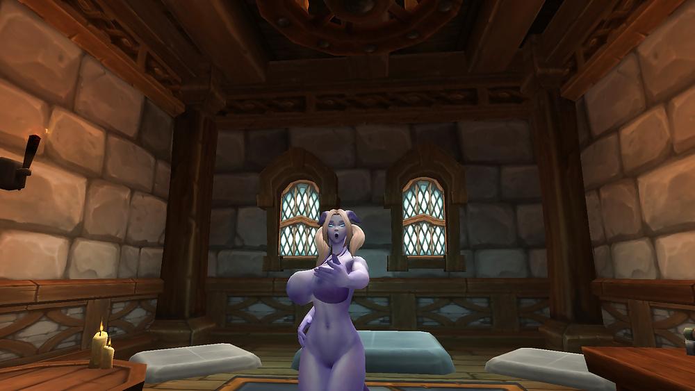 25P My sexy female draenei