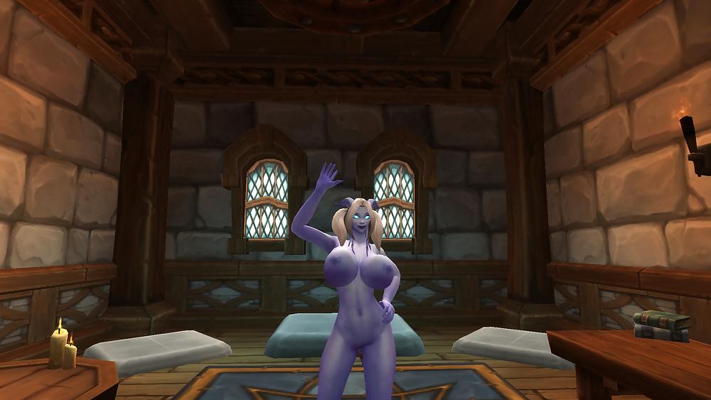 25P My sexy female draenei