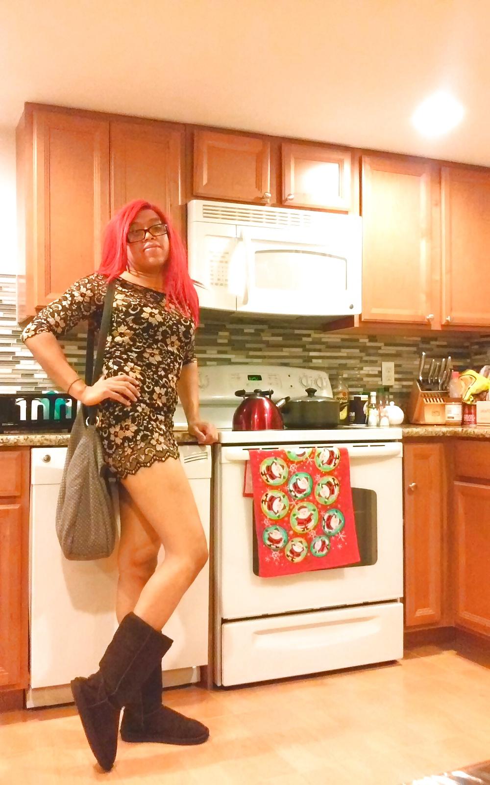 25P Sexy bitch with red hair